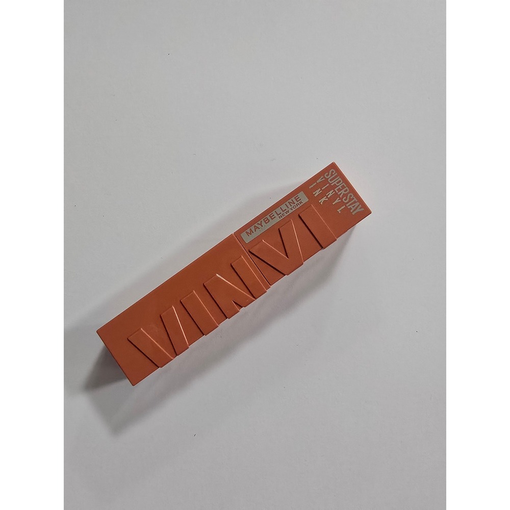 Maybelline Super Stay Vinyl Lipstick 105 Golden New